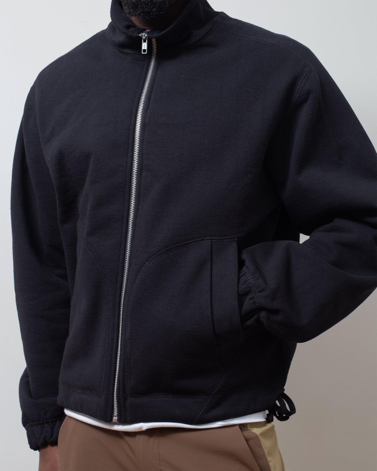 Knot Zip Sweater Black