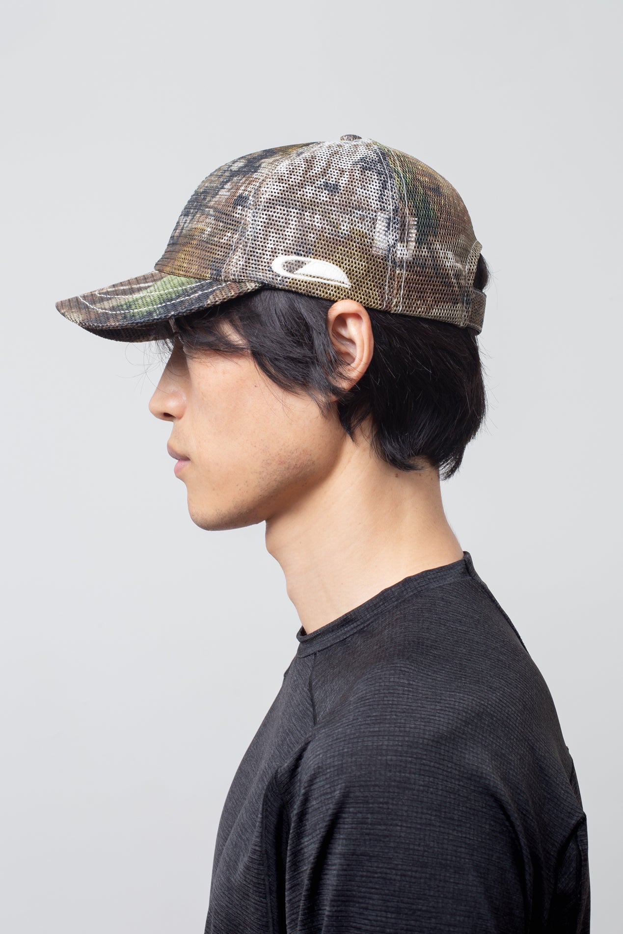 Mesh Foliage Horseshoe Cap