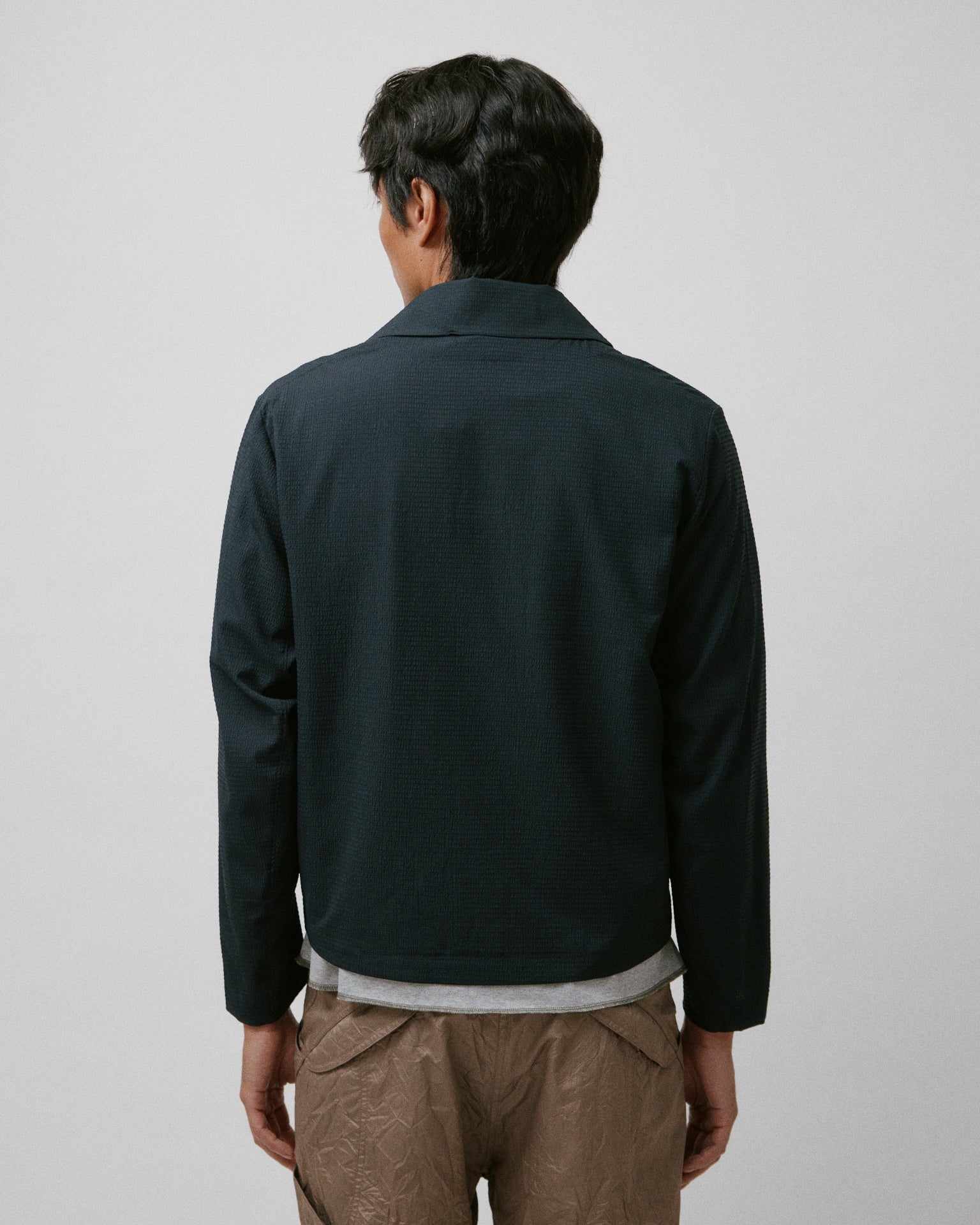 Wing Mesh Button Down Black