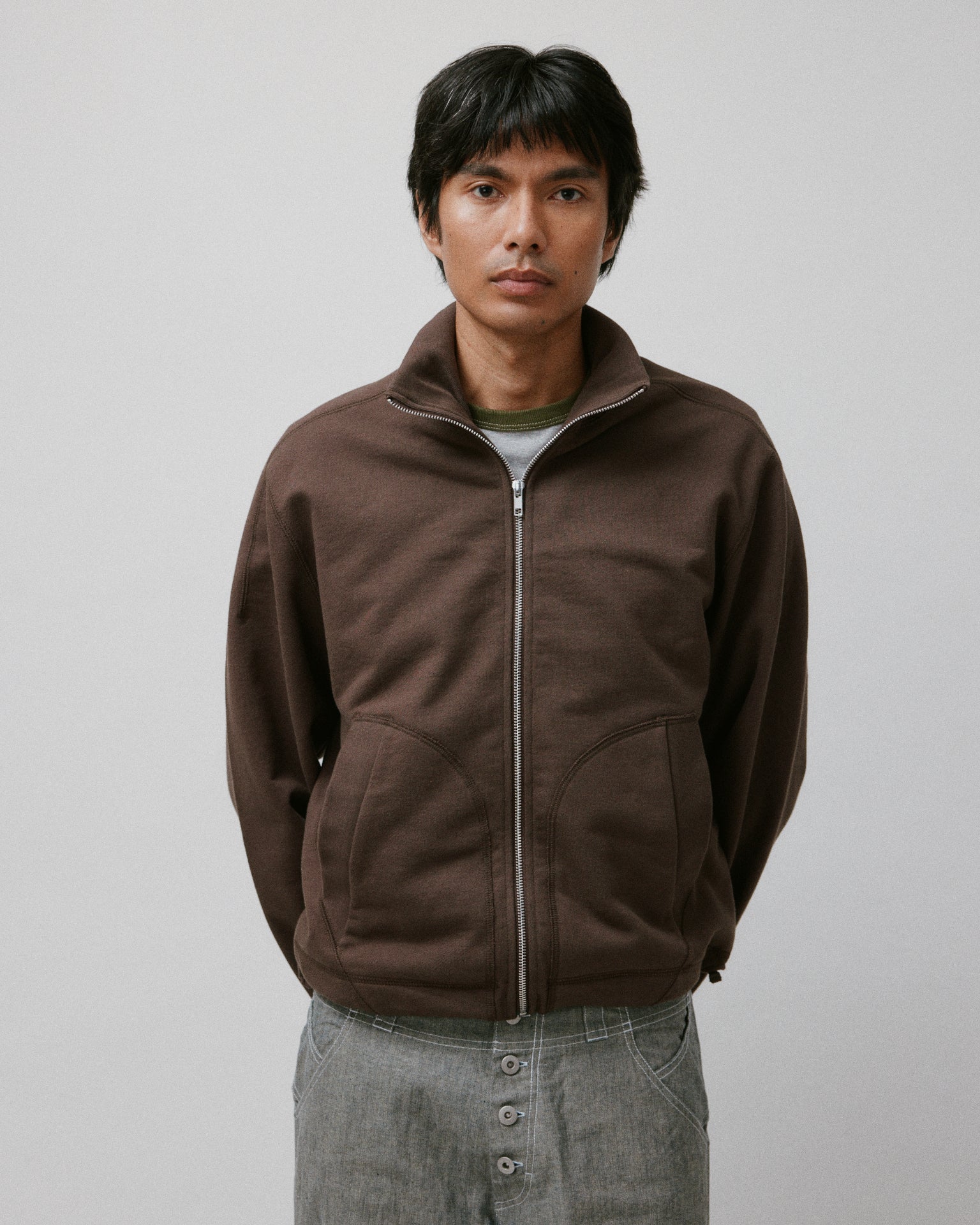 Knot Zip Sweater Brown