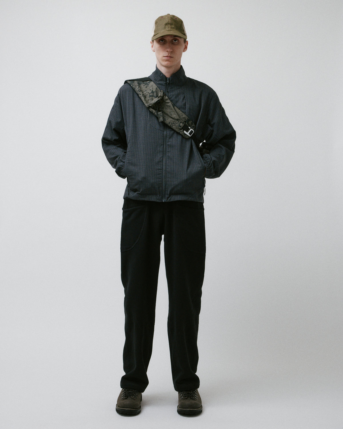 Divide Pant Black