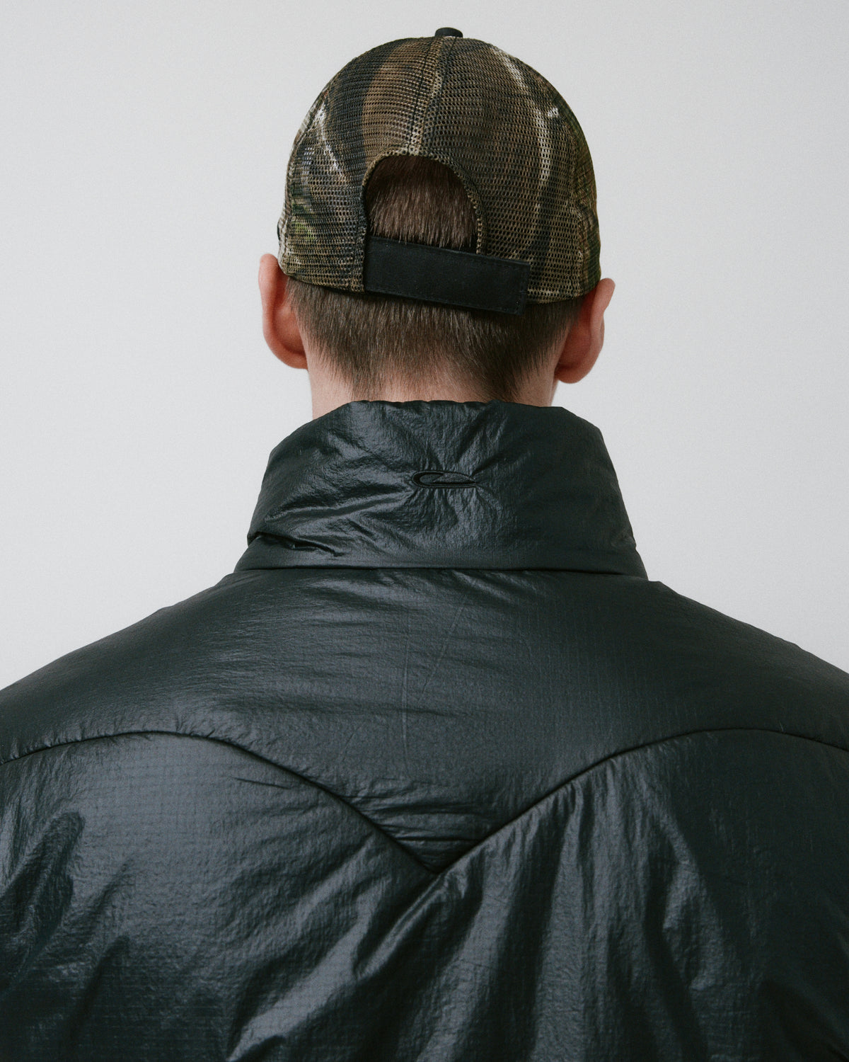 Horse Shoe Trucker Black Camo Mesh