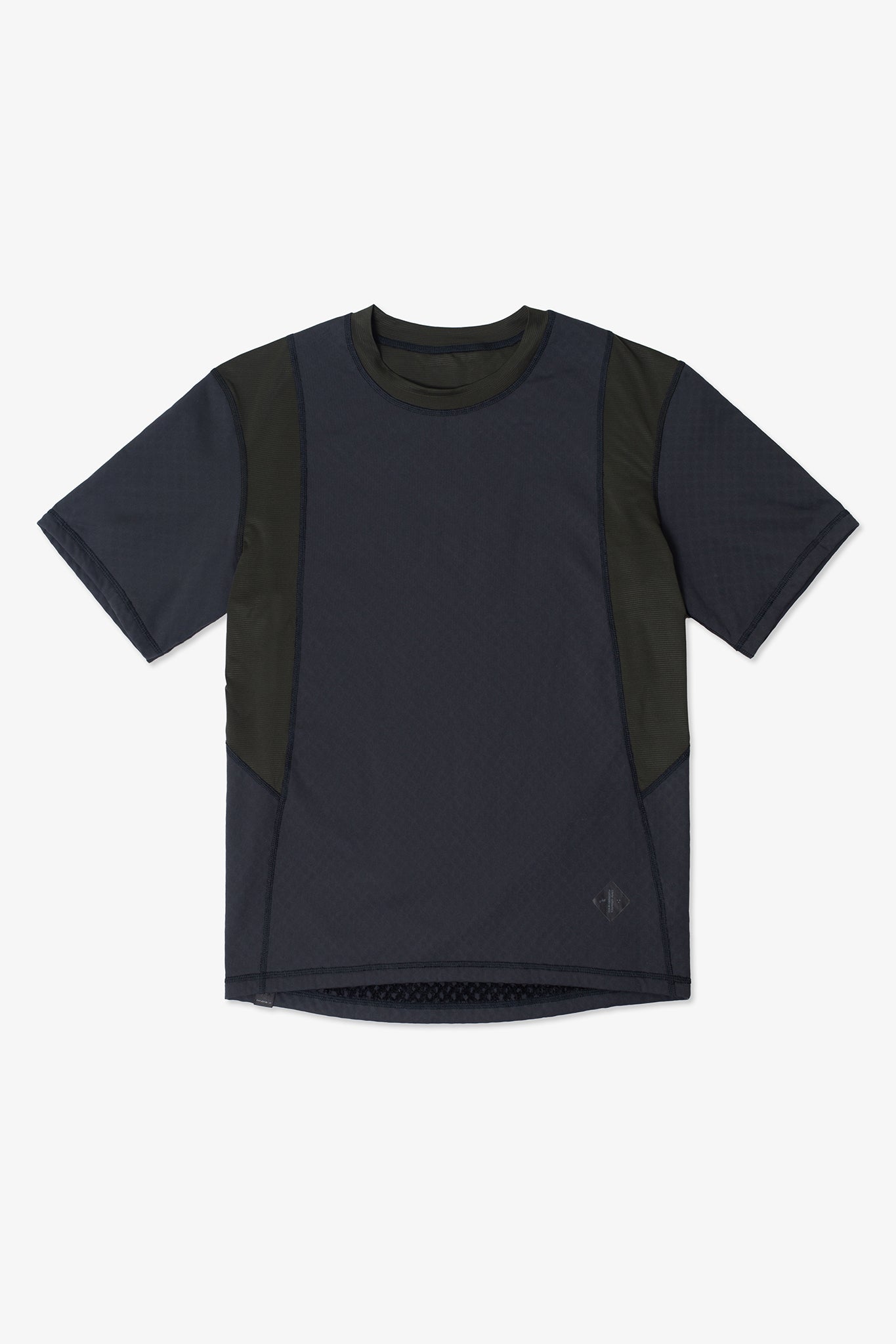 UHTshirt Raven